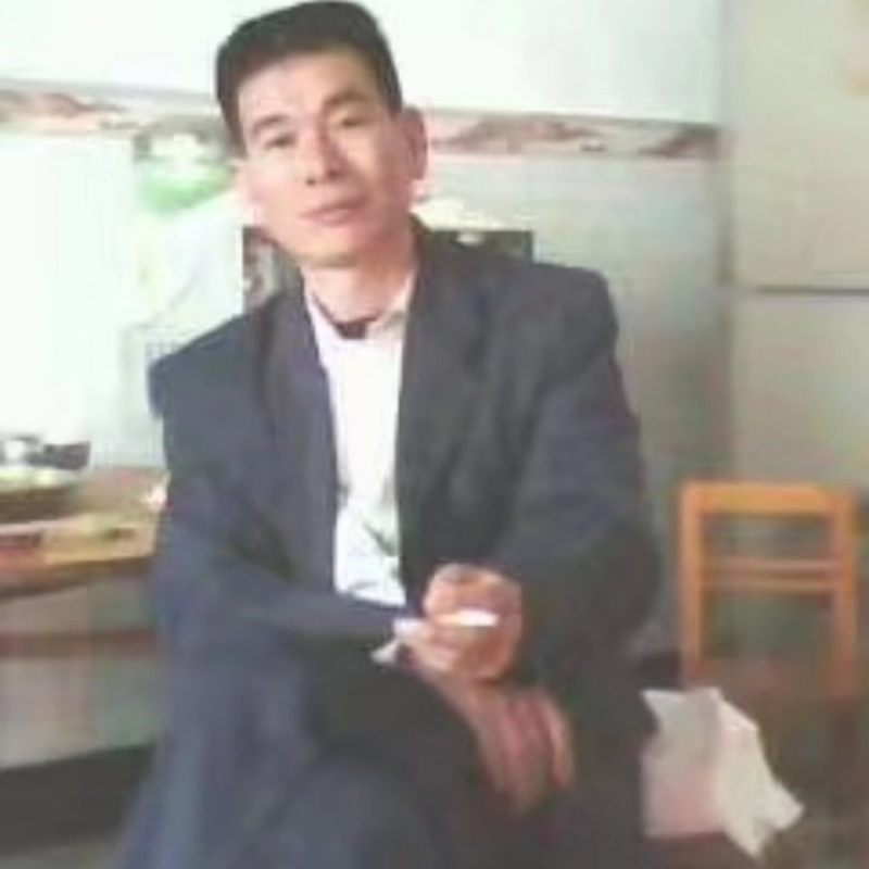 阳光照耀的第一张照片--象州蓝颜知己交友网